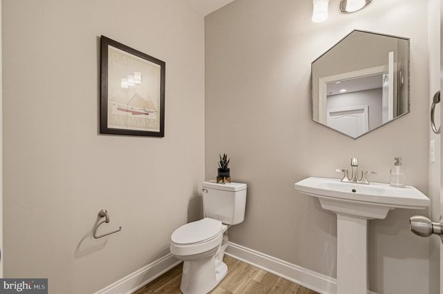 805 LOWER BARN WAY, Olney, MD 20832