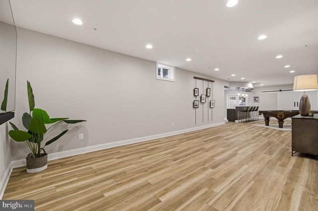 805 LOWER BARN WAY, Olney, MD 20832