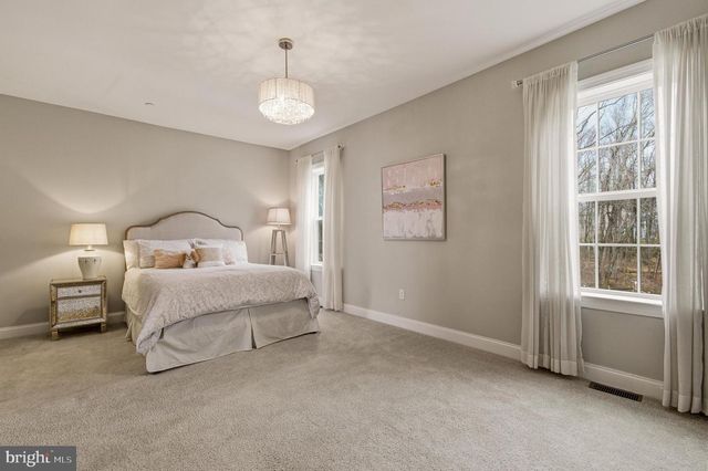 805 LOWER BARN WAY, Olney, MD 20832