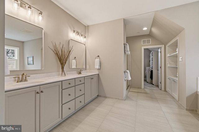 805 LOWER BARN WAY, Olney, MD 20832