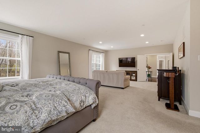 805 LOWER BARN WAY, Olney, MD 20832