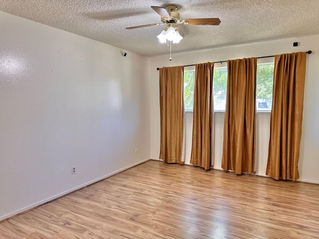 3163 Alamos, Fresno, CA 93722