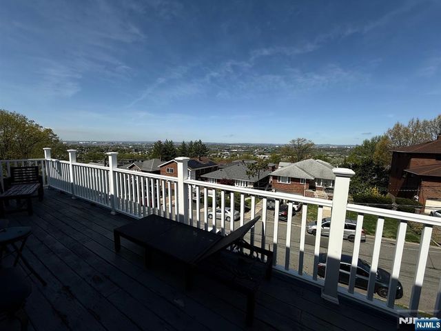 423 Bergen Boulevard, Palisades Park, NJ 07650