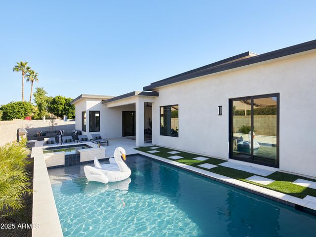 13697 N 88th Place, Scottsdale, AZ 85260