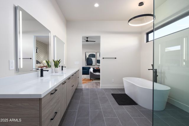 13697 N 88th Place, Scottsdale, AZ 85260