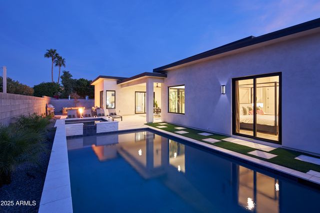 13697 N 88th Place, Scottsdale, AZ 85260