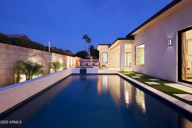 13697 N 88th Place, Scottsdale, AZ 85260