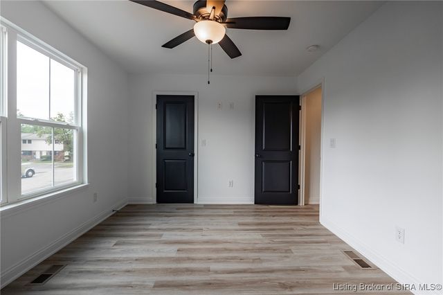 2084 Aster Drive, Jeffersonville, IN 47130