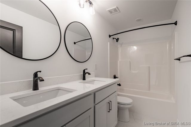 2084 Aster Drive, Jeffersonville, IN 47130
