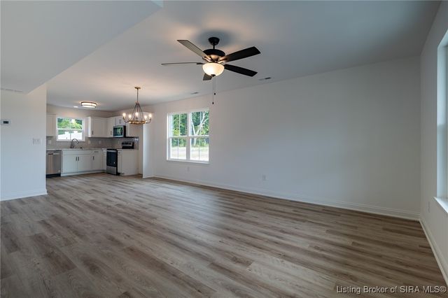 2084 Aster Drive, Jeffersonville, IN 47130