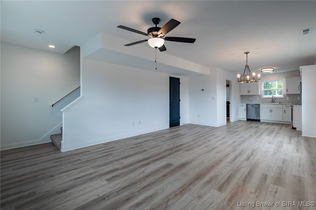 2084 Aster Drive, Jeffersonville, IN 47130