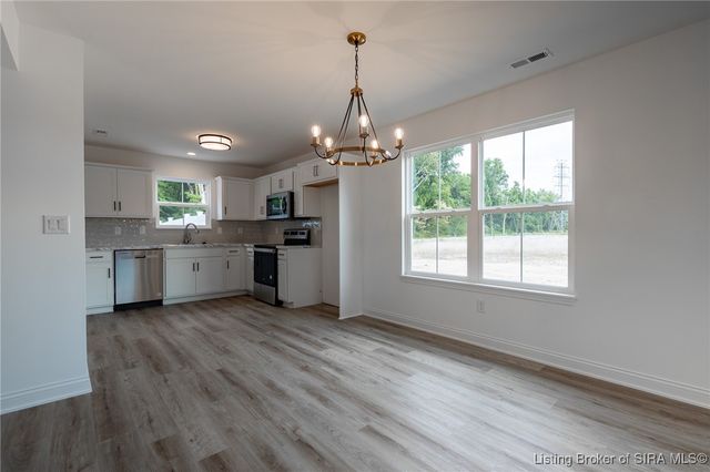 2084 Aster Drive, Jeffersonville, IN 47130