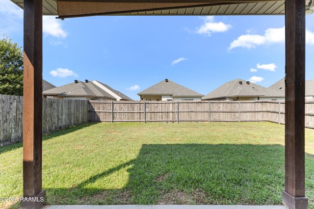 105 Cedar Mound Lane, Youngsville, LA 70592