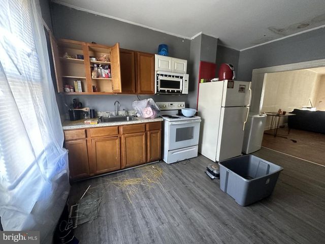 621 N LAKEWOOD AVE, Baltimore, MD 21205