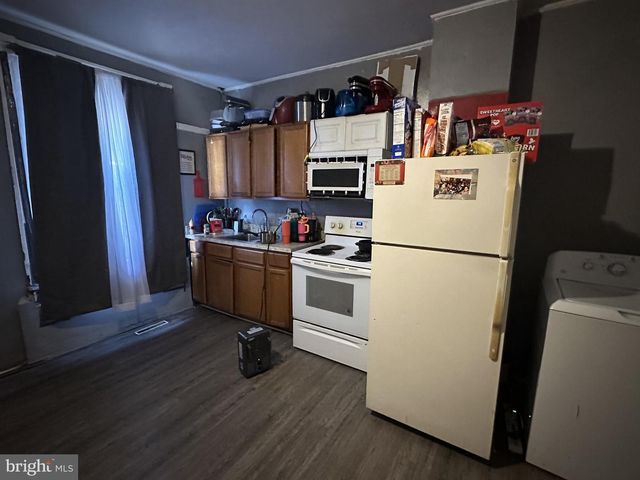 621 N LAKEWOOD AVE, Baltimore, MD 21205