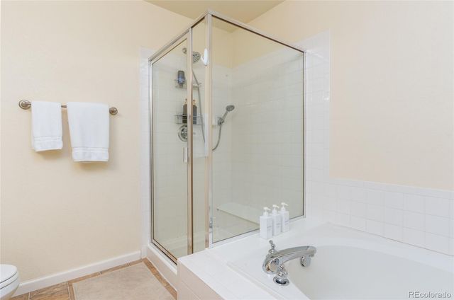 12627 James Point, Broomfield, CO 80020