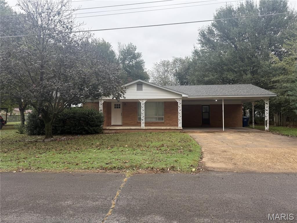 1804 Preston Street, Kennett, MO 63857