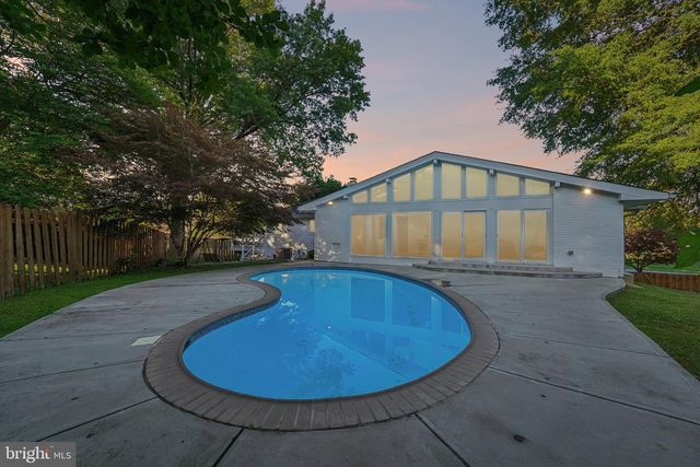 19112 OLNEY MILL RD, Olney, MD 20832
