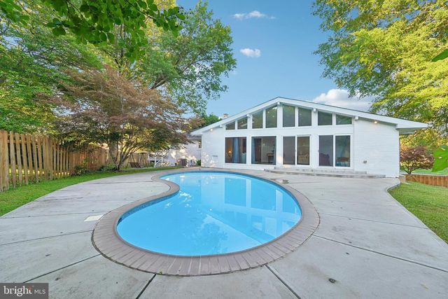 19112 OLNEY MILL RD, Olney, MD 20832