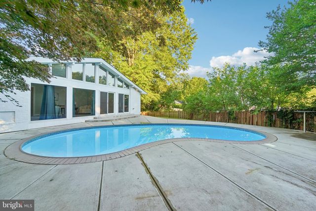 19112 OLNEY MILL RD, Olney, MD 20832