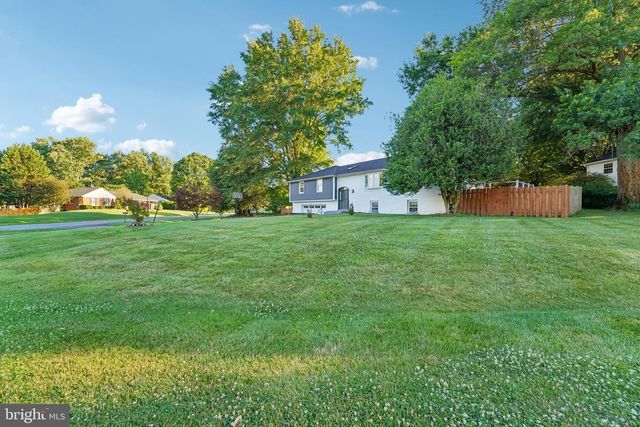 19112 OLNEY MILL RD, Olney, MD 20832