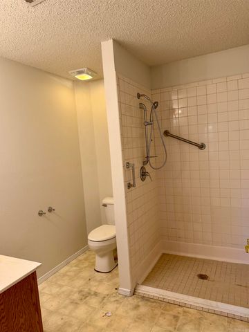 14 Lakeview Cir, Clarksville, AR 72830