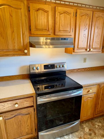 14 Lakeview Cir, Clarksville, AR 72830