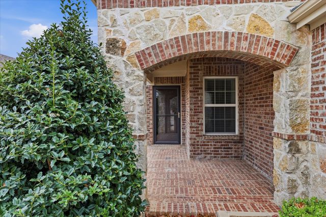 7992 Cool River Drive, Frisco, TX 75036