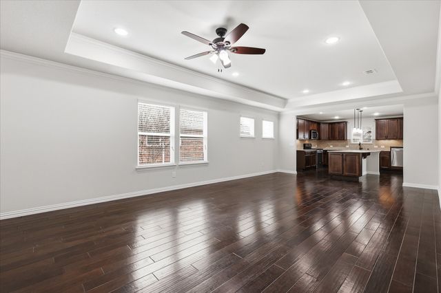 7992 Cool River Drive, Frisco, TX 75036