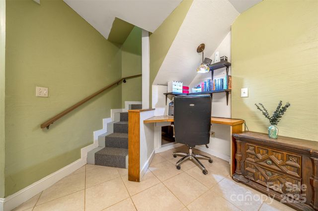 106 Gordon Drive, Flat Rock, NC 28731