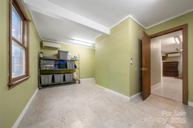 106 Gordon Drive, Flat Rock, NC 28731