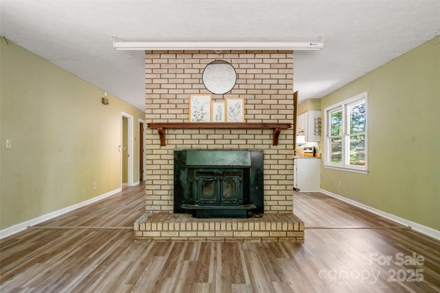 106 Gordon Drive, Flat Rock, NC 28731