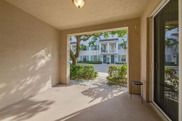 4 Renaissance Way 110, Boynton Beach, FL 33426