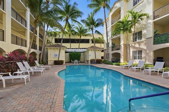 4 Renaissance Way 110, Boynton Beach, FL 33426