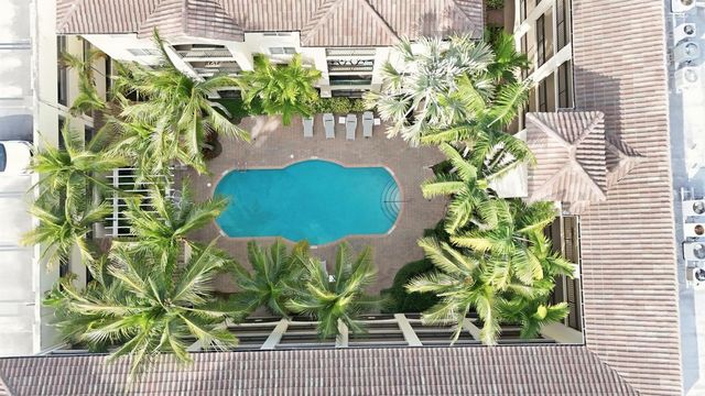 4 Renaissance Way 110, Boynton Beach, FL 33426