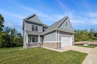 1462 Eisenhower Lane, Milan, MI 48160