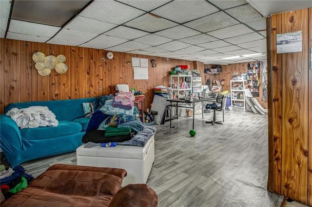 5701 E 100th Street, Kansas City, MO 64137