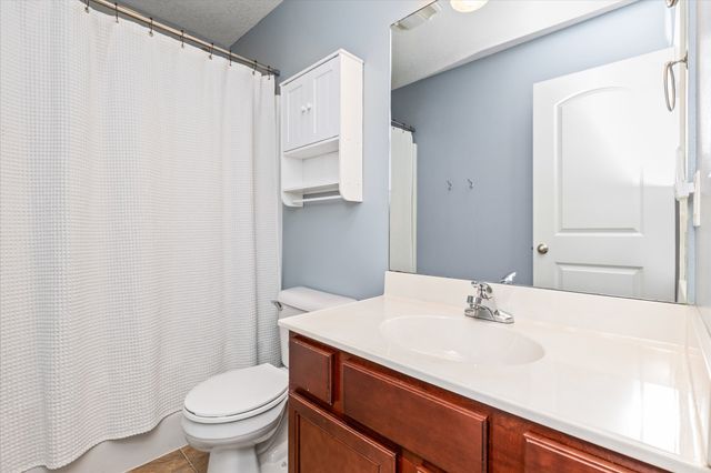 809 34th Street SW, Bondurant, IA 50035