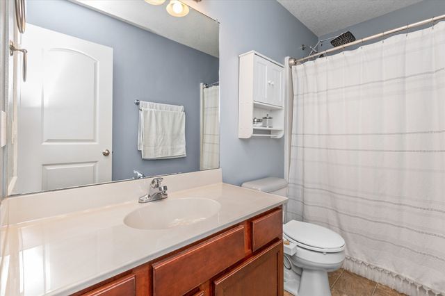 809 34th Street SW, Bondurant, IA 50035