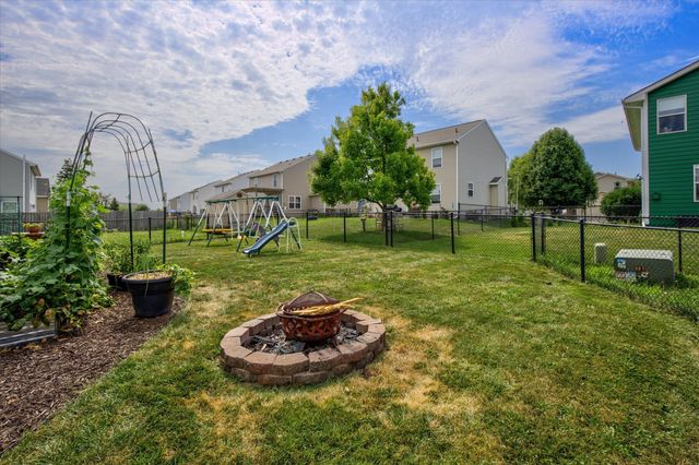 809 34th Street SW, Bondurant, IA 50035