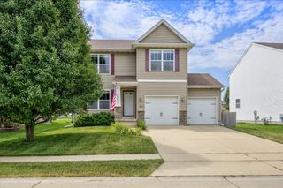 809 34th Street SW, Bondurant, IA 50035