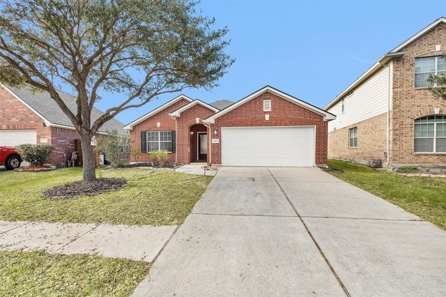 30315 Legacy Pines Drive, Spring, TX 77386
