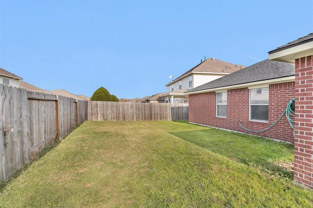 30315 Legacy Pines Drive, Spring, TX 77386