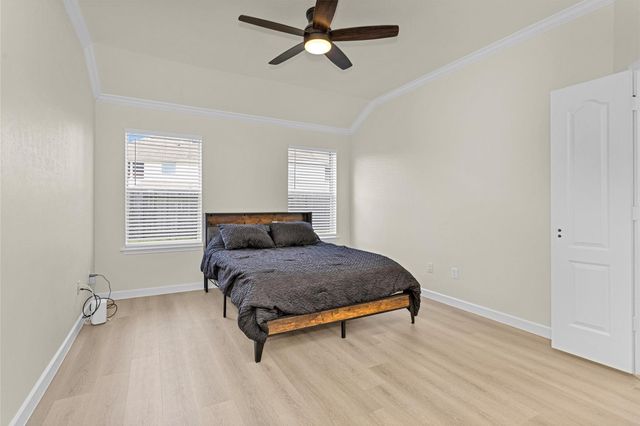 30315 Legacy Pines Drive, Spring, TX 77386