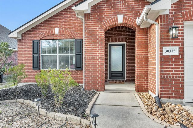30315 Legacy Pines Drive, Spring, TX 77386