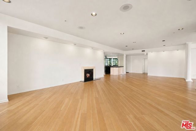 10430 Wilshire Boulevard 202, Los Angeles, CA 90024