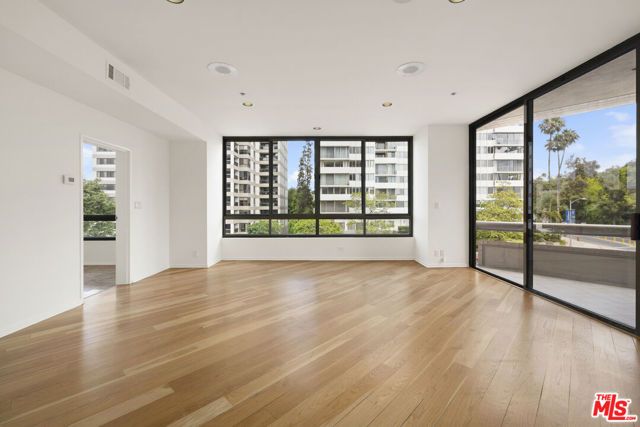 10430 Wilshire Boulevard 202, Los Angeles, CA 90024