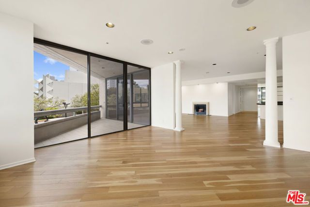 10430 Wilshire Boulevard 202, Los Angeles, CA 90024