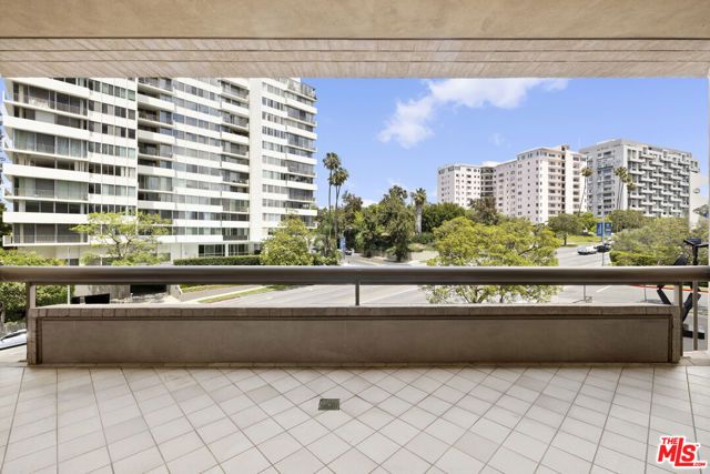 10430 Wilshire Boulevard 202, Los Angeles, CA 90024