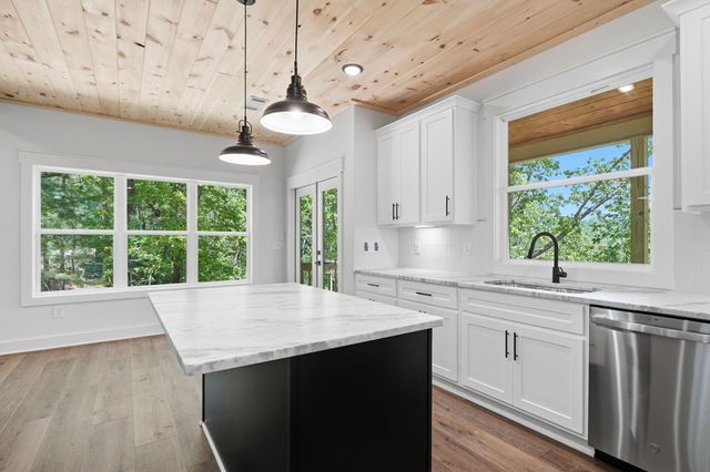 1600 Dover Drive, Ranger, GA 30734